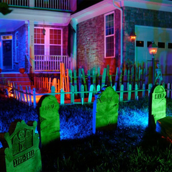 Graveyard, CFL Floodlights | Outdoor Halloween Decorations